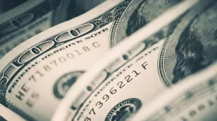 El dólar terminó la semana a la baja y cerró a $28,62