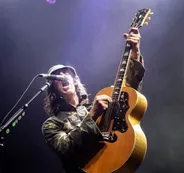 Richard Ashcroft abrirá los shows de Oasis en River Plate este noviembre