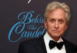 Para Michael Douglas, la causa de su cáncer fue el sexo oral
