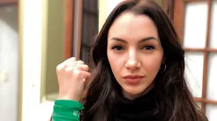 Thelma Fardín viajó a Brasil para pedir justicia en la causa contra Juan Darthés