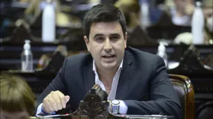 Diputado peronista tras los vetos de Milei calificó al Gobierno como "profundamente jodido y cruel"