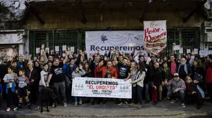 Una empresa le reclama $400 mil pesos a vecinos que recuperaron el Cine Urquiza