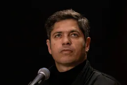 Kicillof alista una visita a Corrientes: agenda productiva, presentación de libro y posible cumbre con Valdés