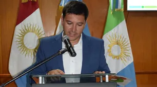 Intendente cordobés calificó de "pelotudos" a los vecinos que arrojan basura en espacios públicos