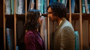 Netflix estrena "Choose Love", una película de amor muy original e interactiva