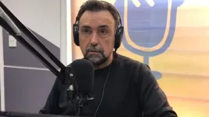 Roberto Navarro y el covid: "¿Cuántos murieron por escuchar a Tenembaum, Castro, Novaresio, Viale y Majul?"