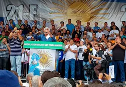 La suma fija hace ruido a los gremios y comenzó la tensión