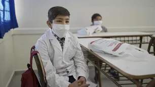 El adoctrinamiento en las escuelas y los chicos como rehenes