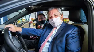 Compre argentino: Alberto Fernández sueña con más autopartes nacionales