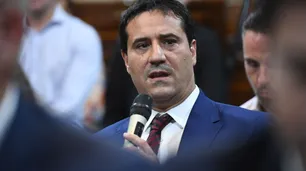 El gobierno se acerca al número: Maximiliano Abad votará a favor de la Ley Bases en general