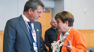El FMI confirmó que avanza en la negociación con Argentina para modificar el programa