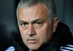 Leyenda de Manchester United asume mando tras salida de Mourinho