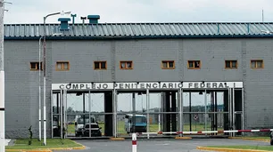 Las limitaciones a la prisión preventiva abren una puerta para la libertad de exfuncionarios y empresarios detenidos