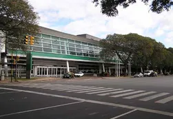La constructora del Polo Audiovisual acumula denuncias por irregularidades