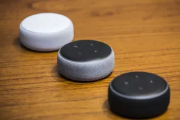 Las grandes tecnológicas arriesgan investigaciones por Alexa y Siri