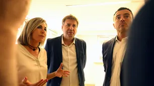 De Loredo fue a la justicia para que declare inconstitucional el "impuestazo" de LLaryora