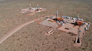 El Estado contra el Estado: YPF criticó la quita de subsidios a Vaca Muerta