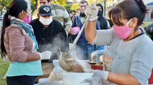 Síntomas de un fin de ciclo: pobrezas crónicas, exclusión laboral y desigualdad