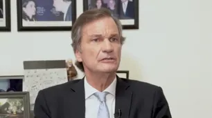 Conrado Estol, varado en Estados Unidos: "Parece un castigo a los que pueden viajar a vacunarse"