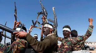 Los rebeldes hutíes prometen venganza por los bombardeos de Estados Unidos y Reino Unido