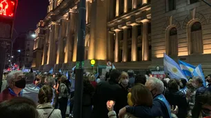 Marcha con velas en Tribunales para respaldar a Bruglia, Bertuzzi y Castelli