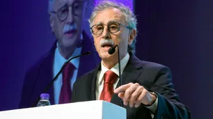 Mario Lugones rompió el silencio y, al borde de las lágrimas, habló sobre las muertes por fentanilo contaminado