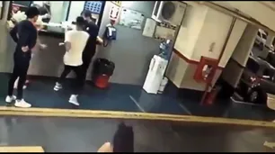 Se entregó el joven que golpeó a Arturo López, el playero del microcentro porteño