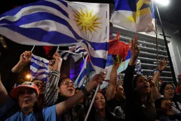 Tras unas peleadas elecciones, el nuevo presidente de Uruguay surgirá del recuento de votos
