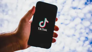 Tres adolescentes abusaron sexualmente de otro y dijeron que fue un "juego" de TikTok