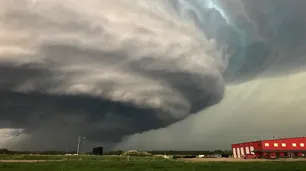 Fenómeno El Niño: lanzan un "oscuro" pronóstico de más huracanes