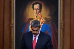 Trump persigue un tercer petrolero y refuerza el bloqueo que busca aislar a Maduro