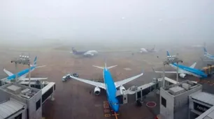 "Hay que pasar la niebla": Aeroparque sufre demoras y cancelaciones, pero sigue operable