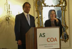 Scioli, de gira en Estados Unidos, dijo que es "imprudente" hablar de transición