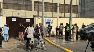 Bronca y gritos en el colegio en que votará Keiko Fujimori, porque tardó mucho en abrir sus puertas