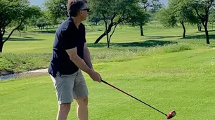 Mauricio Macri juega al golf en Tandil en plena disputa por la coparticipación porteña