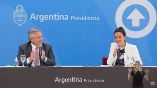 Tras las polémicas vacaciones en el Caribe, Luana Volnovich se mostró con Alberto Fernández