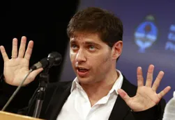 Polémica por una causa en la que Kicillof aparece como acreedor privado
