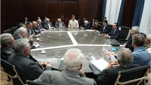Empresarios aclararon: "No se firmó un bono, sino una recomposición salarial"