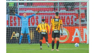 Nada como escuchar fútbol por radio