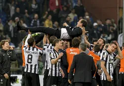 La Juventus de Tevez levantó un nuevo título