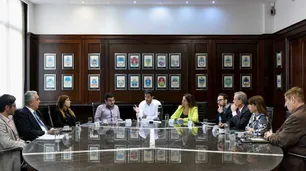 El Gobierno convocó de urgencia a los laboratorios por los aumentos en medicamentos