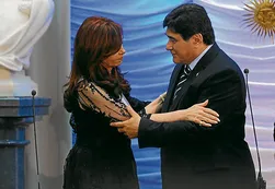 Carlos Zannini le escribió a Cristina Kirchner desde la cárcel: "No te preocupes, estoy bien"