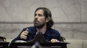 Nicolás Del Caño propone reducir la jornada laboral a seis horas, ¿es posible?