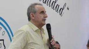 Moreno se cruzó con el presidente del sionismo mundial y charló con jóvenes judíos: "Hablando en un templo sobre peronismo, extraordinario"
