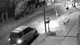 Merlo: un grupo de jóvenes desató una batalla campal a piedrazos y la policía llegó dos horas después