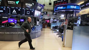 Repunte de la inflación envía señales de venta a alcistas del mercado bursátil