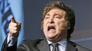 El Fenómeno Milei polariza con Axel, La Doctora y El Profesional