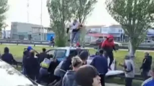 Movilizaciones y cortes por un supuesto caso de gatillo fácil