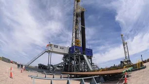 YPF se ha convertido en una historia de amistades bien abonadas
