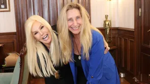 Susana Giménez fue a la Casa Rosada para entrevistar a Milei, salió al balcón y hubo foto con Karina y Thor